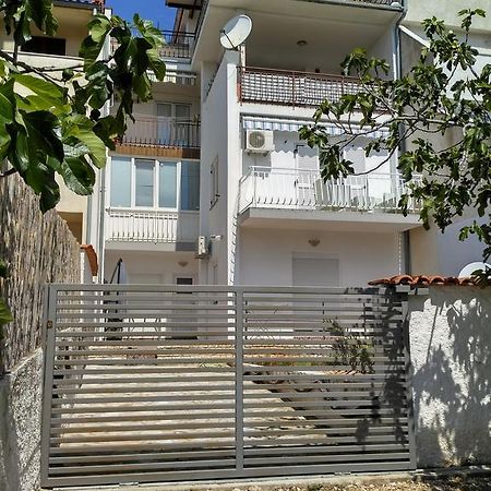 PUY Apartment Natalia מראה חיצוני תמונה